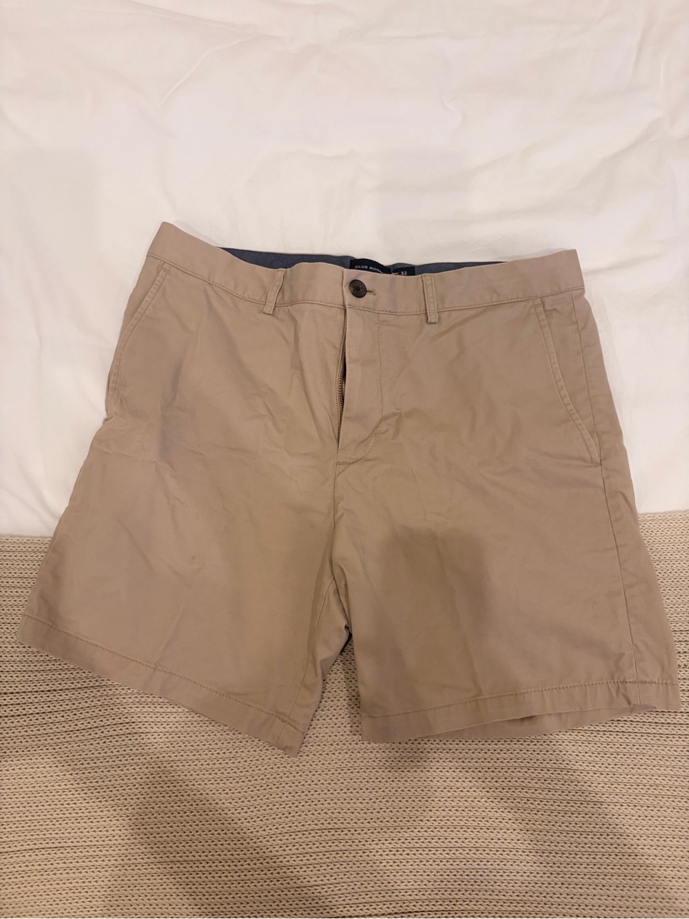 Club Monaco Tan Shorts 32 7” Inseam